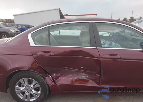 2011 Honda Accord 2.4 Lx-P from USA, damaged, VIN 1HGCP2F4XBA115993